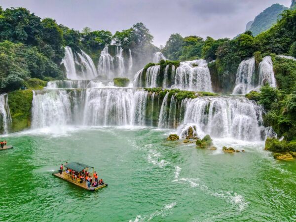 HA GIANG - CAO BANG - BAN GIOC WATERFALL 4 DAYS 3 NIGHT